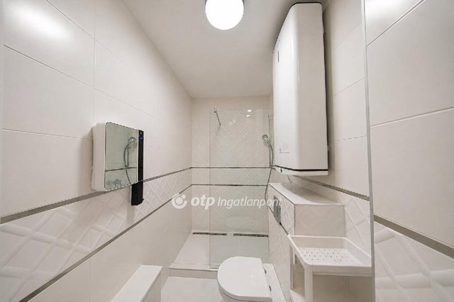 Eladó téglalakás, Balatonkenesén 75 M Ft, 1+1 szobás