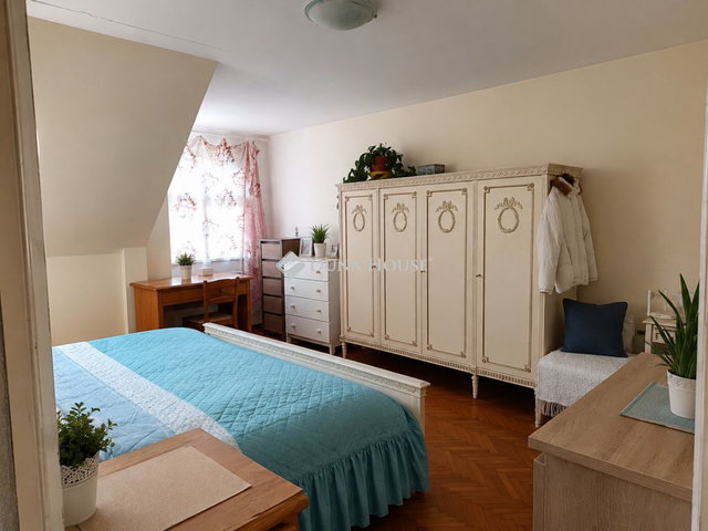 Eladó téglalakás, Szegeden 114 M Ft, 5 szobás