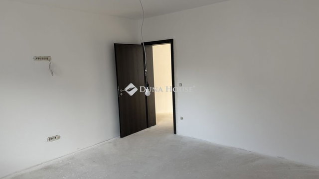 Eladó családi ház, Ikerváron 88.8 M Ft, 3 szobás