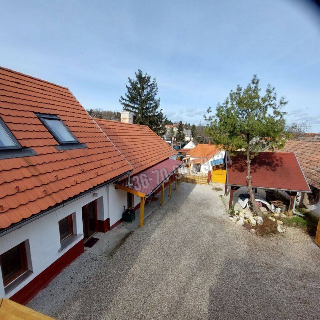 Családi ház · 9 hálószoba · 160 m² · 95.000.000 Ft