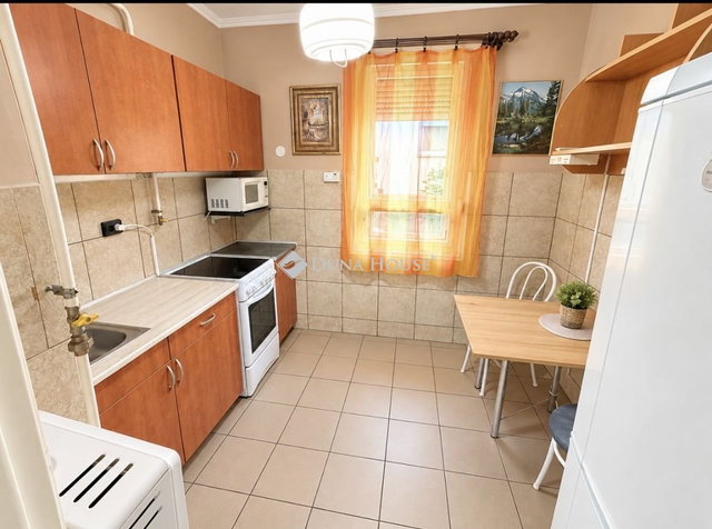 Kiadó téglalakás, albérlet, Debrecenben, Kassai úton, 1 szobás