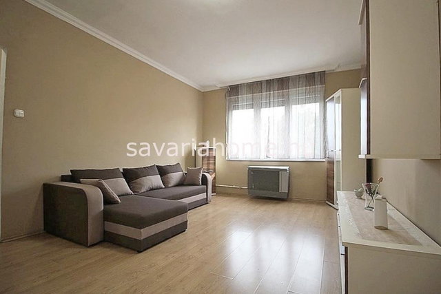 Eladó téglalakás, Szombathelyen 30.9 M Ft, 1 szobás