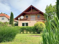 Eladó családi ház, Nagykovácsiban 175 M Ft, 7+1 szobás