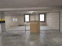 Eladó ipari ingatlan, Komáromban, Vállalkozók útján 2 M Ft