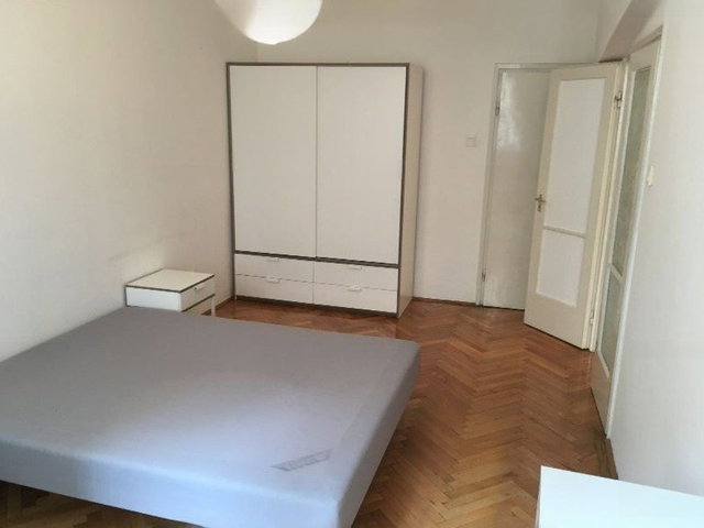 Eladó téglalakás, Budapesten, XI. kerületben, Budafoki úton