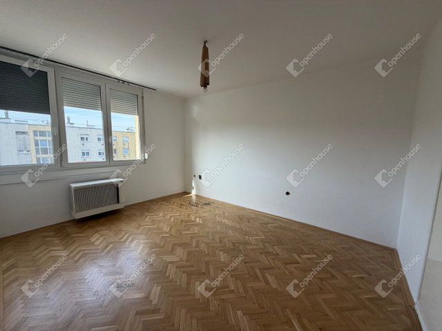 Eladó téglalakás, Szombathelyen 30.9 M Ft, 2 szobás