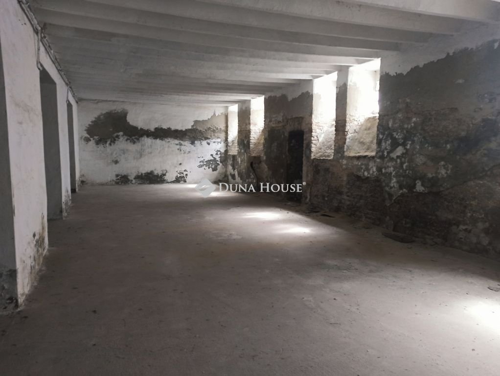 Ipari ingatlan · 399 m² · 199.000.000 Ft