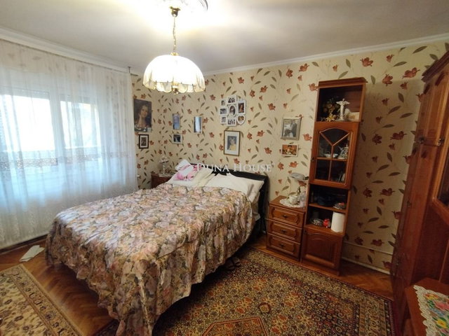 Eladó családi ház, Tatabányán, Baross közben 124.99 M Ft