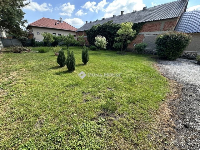 Eladó családi ház, Bükön 71.99 M Ft, 6 szobás