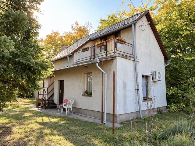 Eladó családi ház, Szentmártonkátán 19.9 M Ft, 1+2 szobás