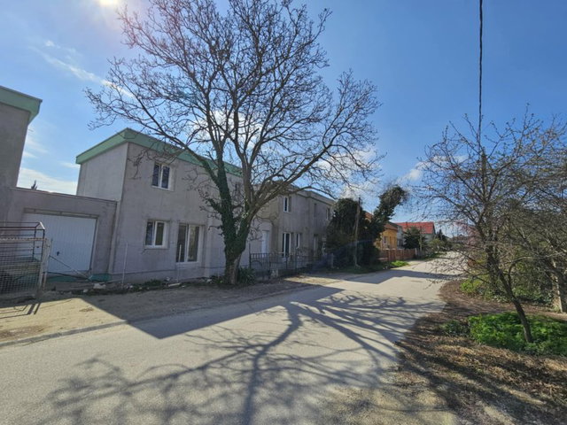 Eladó családi ház, Érden 115 M Ft / költözzbe.hu