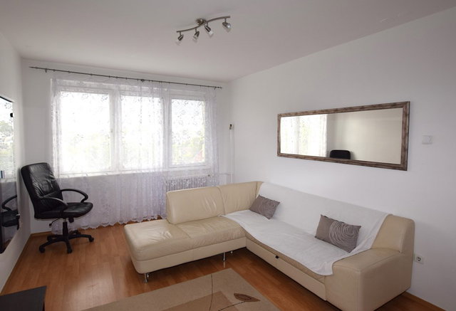Kiadó panellakás, albérlet, Debrecenben 195 E Ft / hó