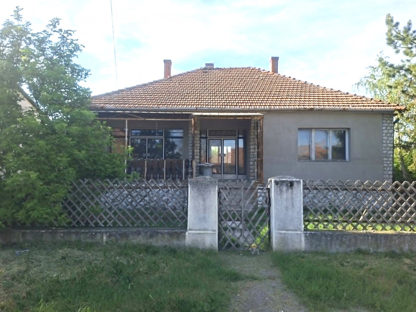 4 bed · 140m² · 28.900.000 ft