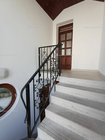 Eladó családi ház, Budaörsön, Acél utcában 269 M Ft, 7 szobás
