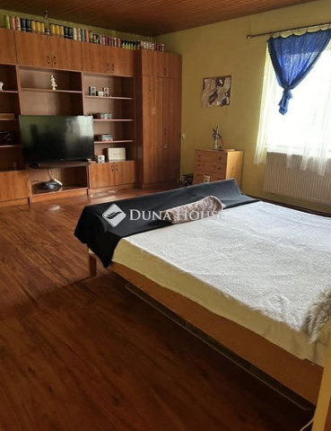 Eladó családi ház, Enyingen 55 M Ft, 4 szobás