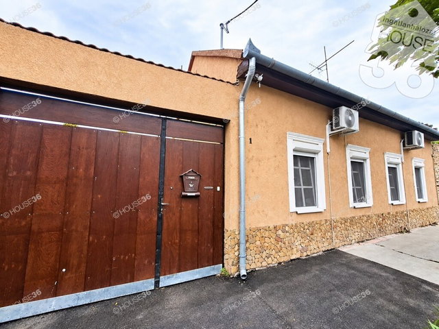 Eladó családi ház, Kecskeméten 54.9 M Ft, 2 szobás