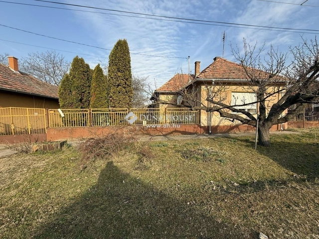 Eladó családi ház, Kerekegyházán 34.8 M Ft, 3 szobás