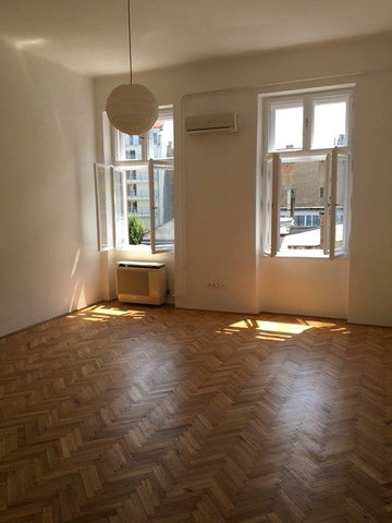 Eladó téglalakás, Budapesten, IX. kerületben, Dandár utcában