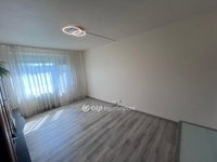 Eladó panellakás, Szegeden 59 M Ft, 3 szobás