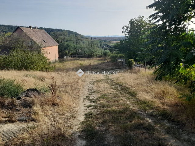Eladó telek, Rádon 28 M Ft / költözzbe.hu