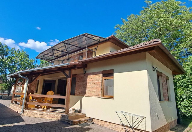 Eladó családi ház, Zalakaroson 116.8 M Ft, 6 szobás