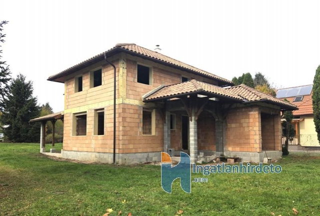 Eladó családi ház, Kehidakustányban 64.9 M Ft, 4 szobás