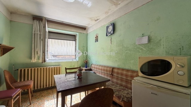 Eladó családi ház, Budapesten, XVII. kerületben 83.5 M Ft