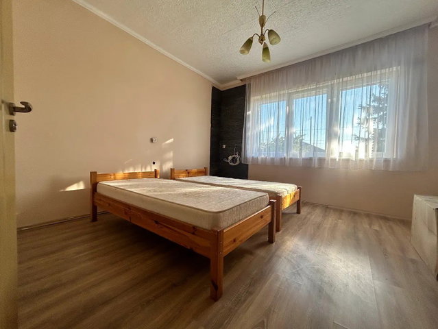 Eladó családi ház, Rábatamásin 34.5 M Ft, 3 szobás