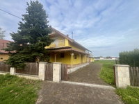 Eladó családi ház, Siófokon 89.5 M Ft, 4 szobás