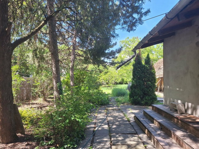 Eladó telek, Szolnokon, Kisfaludy utcában 99.9 M Ft