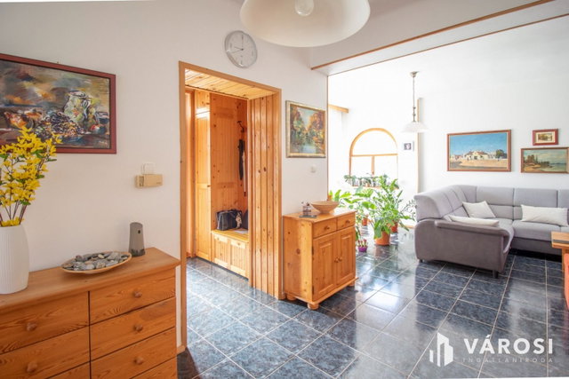 Eladó családi ház, Békéscsabán 79 M Ft, 4 szobás