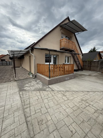 Eladó családi ház, Hatvanban 65 M Ft, 4 szobás