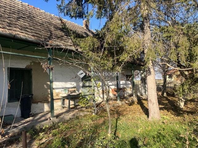 Eladó családi ház, Balatonszabadiban 32 M Ft, 3 szobás