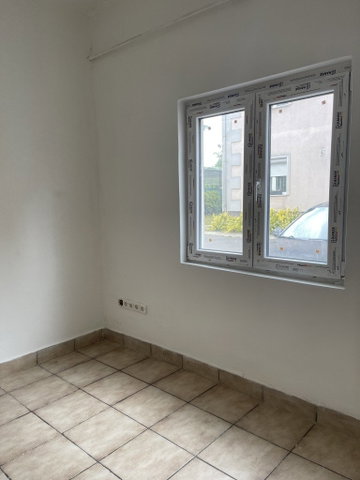 Eladó téglalakás, Budapesten, XX. kerületben, Vágóhíd utcában