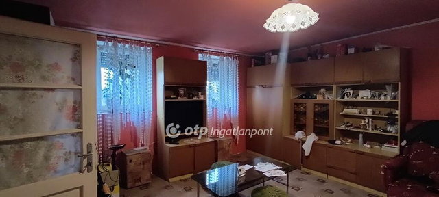 Eladó családi ház, Óföldeákon 18.5 M Ft, 1+3 szobás