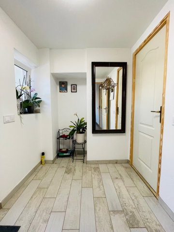 Eladó családi ház, Tahitótfalun 84.99 M Ft, 7 szobás