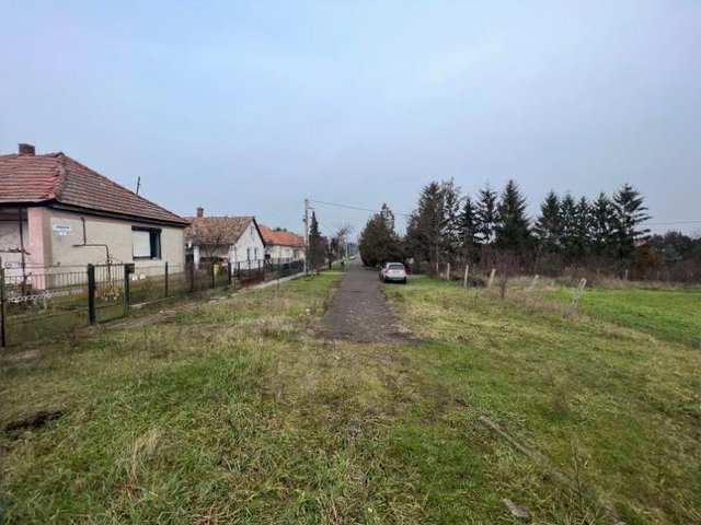 Eladó telek, Kompolton 0.85 M Ft / költözzbe.hu