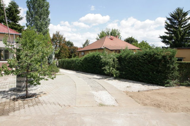 Kiadó ipari ingatlan, Budapesten, XVIII. kerületben 300 E Ft / hó