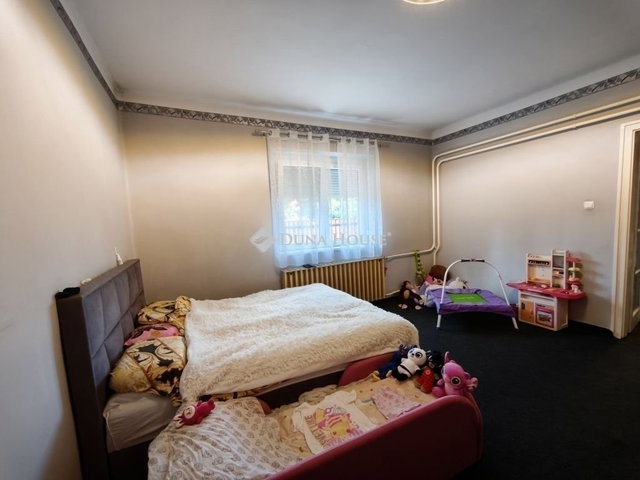 Eladó családi ház, Hódmezővásárhelyen 65.5 M Ft, 2+1 szobás