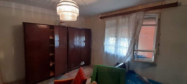 Eladó családi ház, Visnyén 6 M Ft, 3+1 szobás
