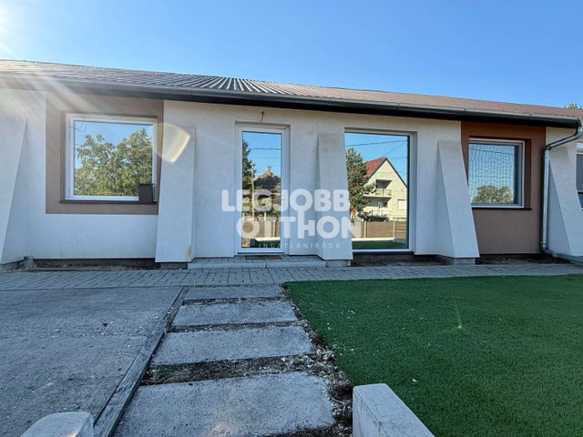 Eladó téglalakás, Tápiószelén 23 M Ft, 3 szobás