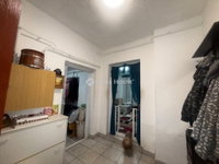 Eladó családi ház, Vecsésen 80 M Ft, 3 szobás