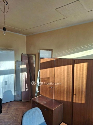 Eladó téglalakás, Zalaegerszegen 31.9 M Ft, 2 szobás