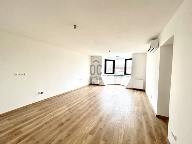 Eladó téglalakás, Budapesten, VI. kerületben 115 M Ft, 3 szobás