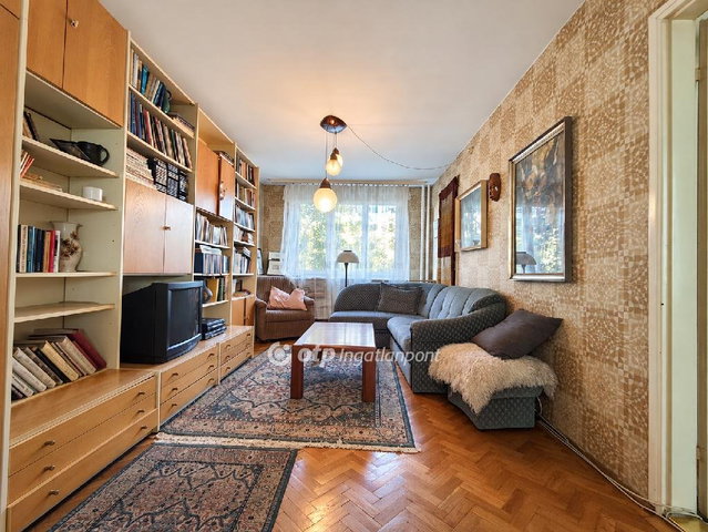 Eladó panellakás, Budapesten, XI. kerületben 85 M Ft, 3 szobás