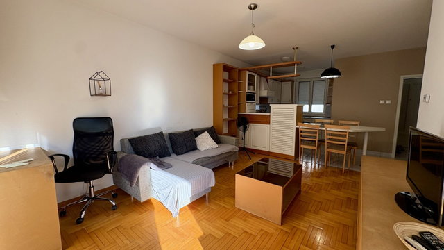 Kiadó téglalakás, albérlet, Debrecenben 220 E Ft / hó, 2 szobás