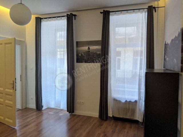 Kiadó téglalakás, albérlet, IX. kerületben, Üllői úton