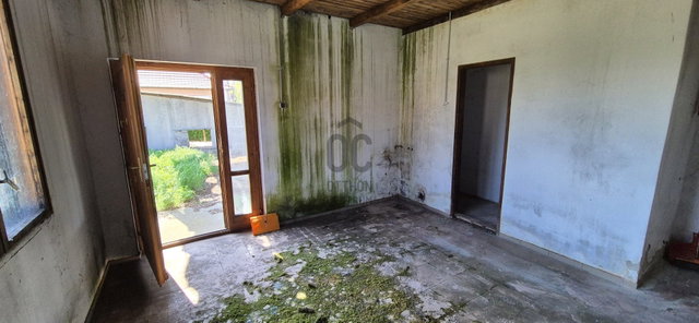 Eladó családi ház, Tiszacsegén 13.8 M Ft, 2 szobás