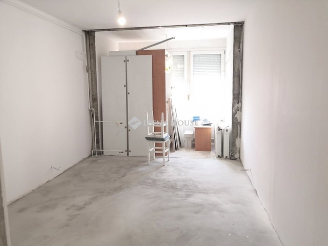 Eladó panellakás, Budapesten, III. kerületben 79.9 M Ft, 2 szobás