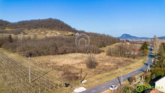 Eladó telek, Szigligeten 140 M Ft / költözzbe.hu